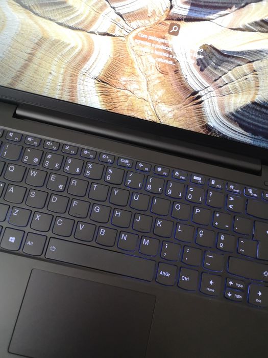 Pc Portátil LENOVO Ideapad 5 - 16GB-1TB. I4ITL05 Pro