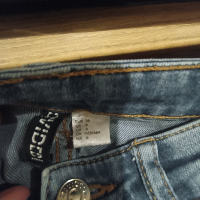 Spodnie jeansowe jeansy z wysokim stanem h&m