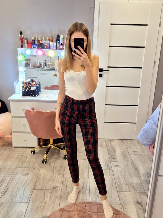 Eleganckie spodnie w kratke zara