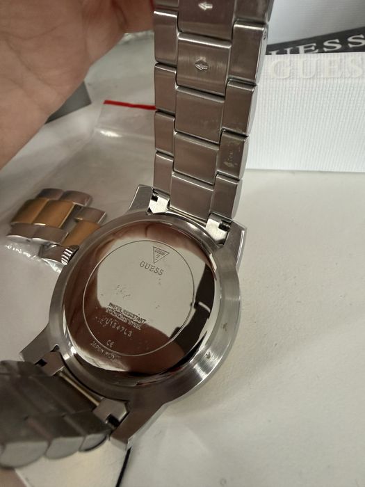 Zegarek Guess U1347L3 srebrno złoty