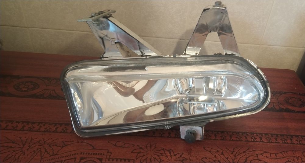 Farol nevoeiro Peugeot 406