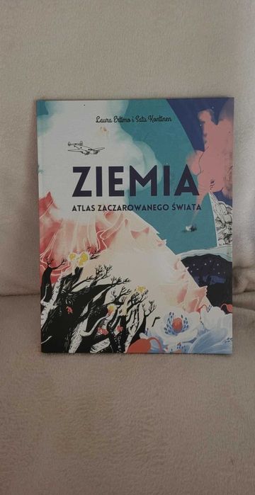 Ziemia. Atlas zaczarowanego świata