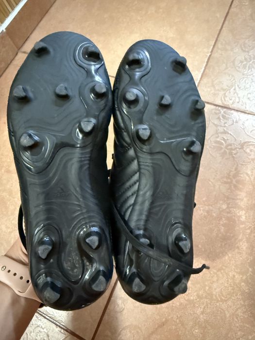 Оригінальні шкіряні копочки adidas