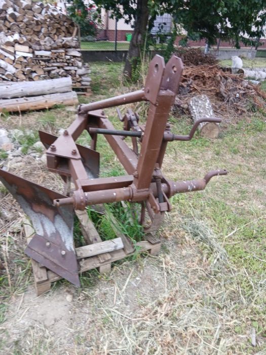 Pługi dwójki używane