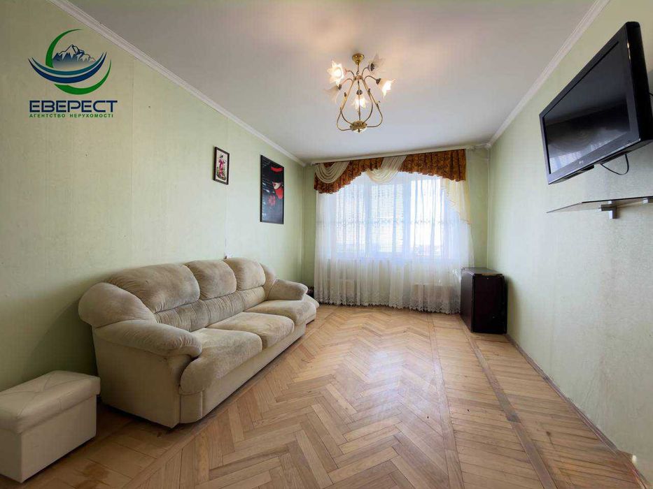 Продаж 4-к квартири на вул. Конякіна, 40-й квартал!