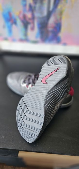 Nike metcon 5 premium 

Nike

Nike Metcon 5 Premium Women's Training