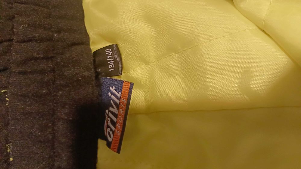 Komplet zimowy, narciarski dla dziecka rozm. 134/140 kurtka i spodnie