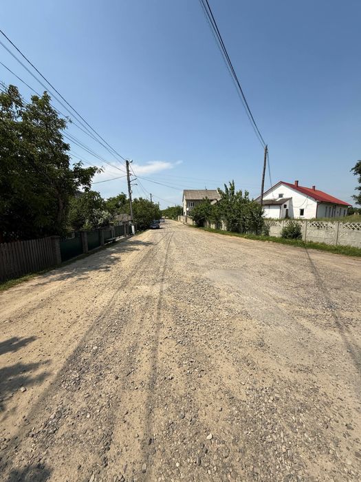 Продаж земельної ділянки в центрі с. Глибочок