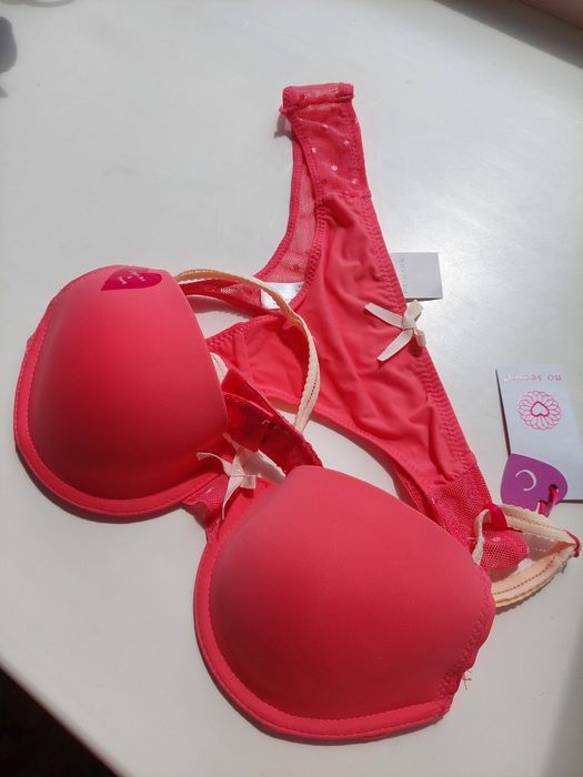 Білизна нижня білизна комплект труси S бюстгалтер PRIMARK