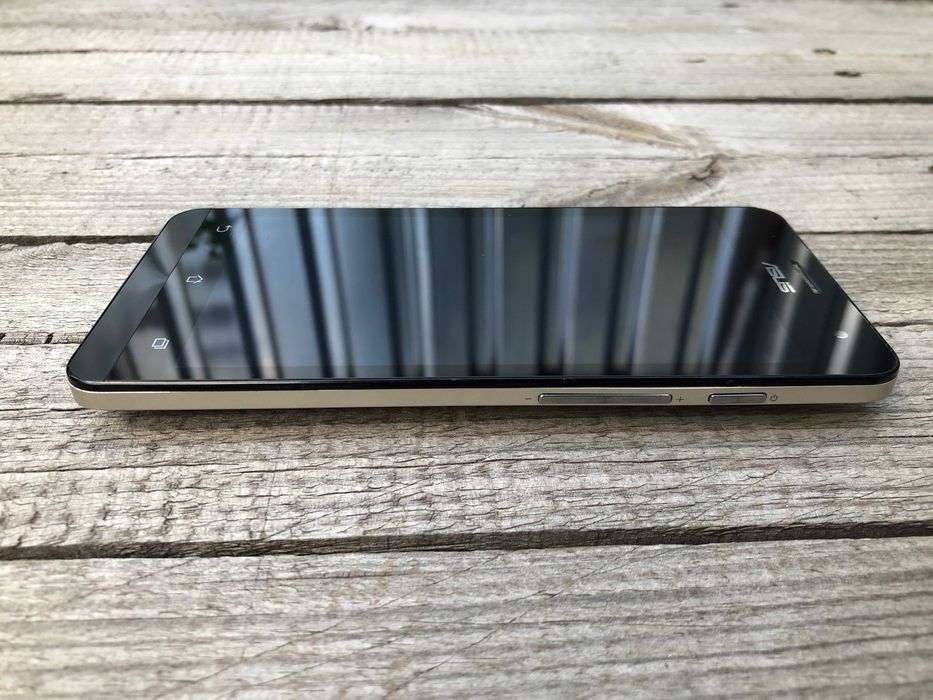 Asus ZenFone 5 2014 A500KL T00P запчастини