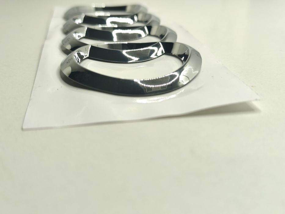 Emblema Letras Audi 192mm 19.2cm S Símbolo Logo Mala Traseira Curvo Côncavo Modelo A-4 A-6 Avant Q-5 Q-7 Cromado Novo