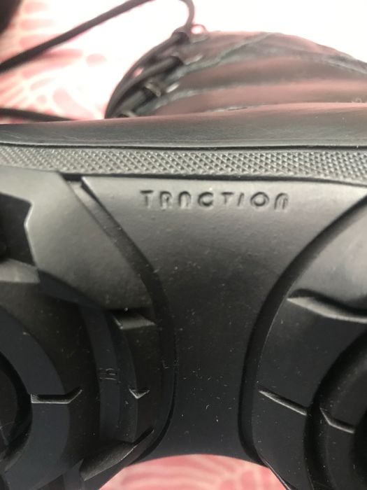 Взуття тепле чорне.38 розмір нове