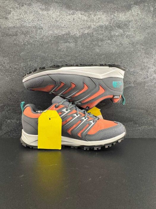 Трекінгові кросівки The North Face Venture Fasthike II Waterproof (38)