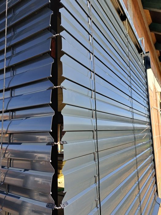 Żaluzje zewnetrzne z90 c80 pergola aluminiowa