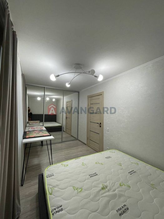 Продам 2к.квартиру с ремонтом Левый берег