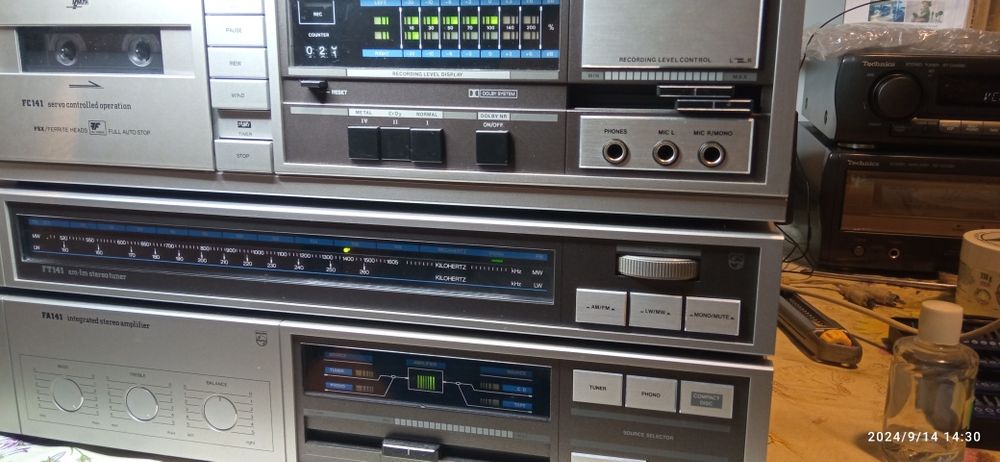 Wieża Philips FA-141 + FC-141 + FT-141