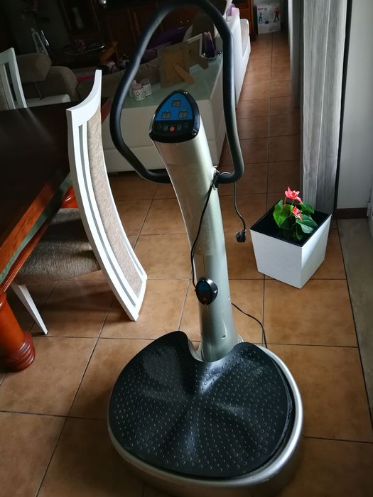 Placa vibratória para emagrecimento