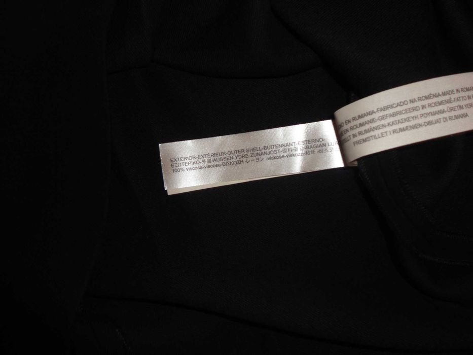 Saia preta Massimo Dutti