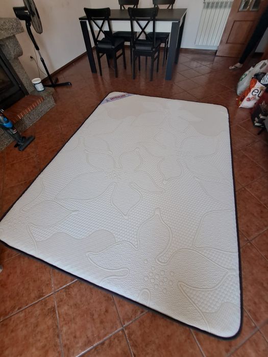 Colchão de casal Artiflex