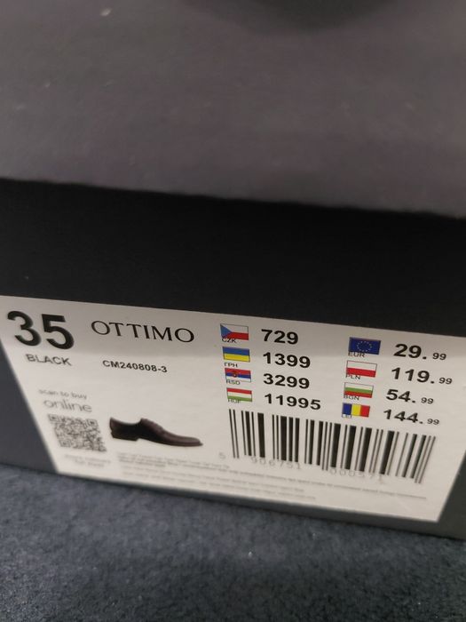 Pantofle chłopięce 35 jak nowe