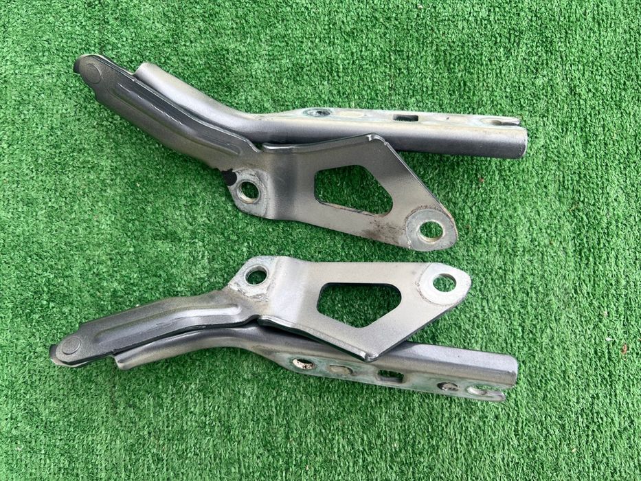 Петлі капоту VW tiguan 2 завіси