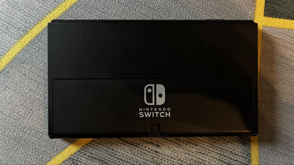 Nintendo switch oled como nova