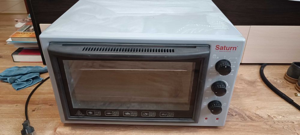 Электрическая печь духовка Saturn  ST-EC3402
