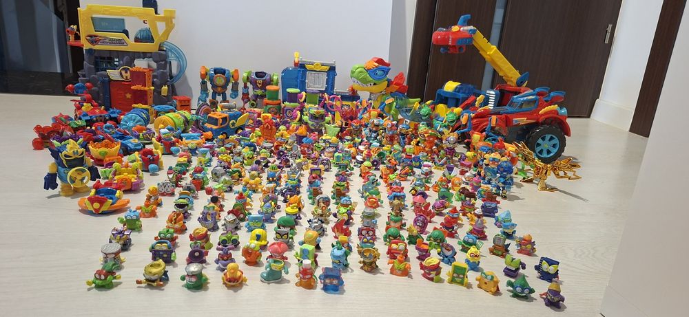 Monster Roller Super Things samochód
