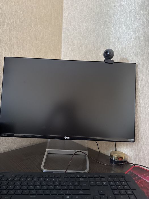 Монітор LG 24MP77HM-P