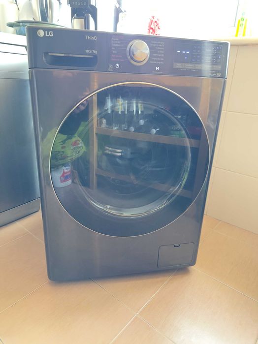 Maquina de Lavar e Secar Roupa 10.5kg/7kg - LG