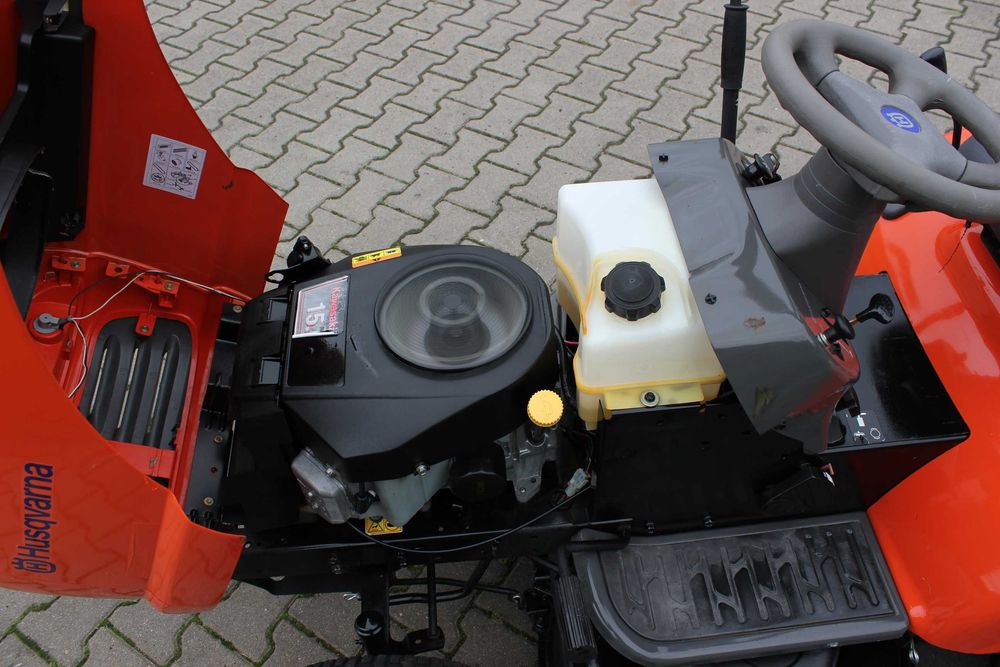 Husqvarna CTH 150 XP CTH150XP Kawasaki V2 TRAKTOREK Kosiarka