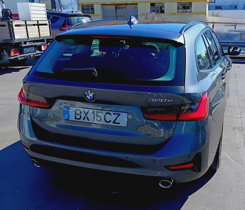 BMW 320e híbrido