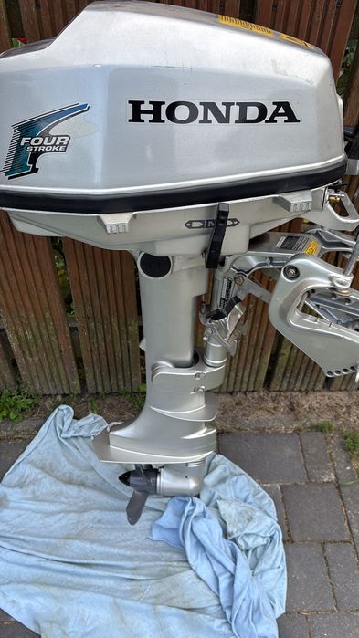 Silnik zaburtowy honda 5km
