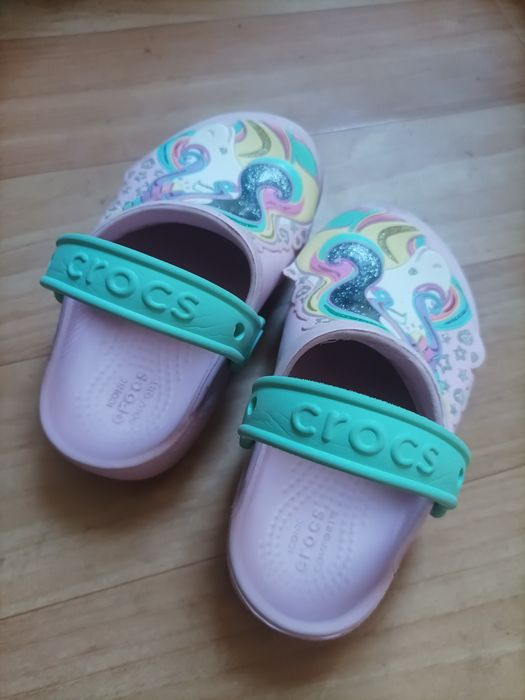 Crocs оригінальні