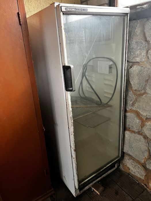 Продам холодильники