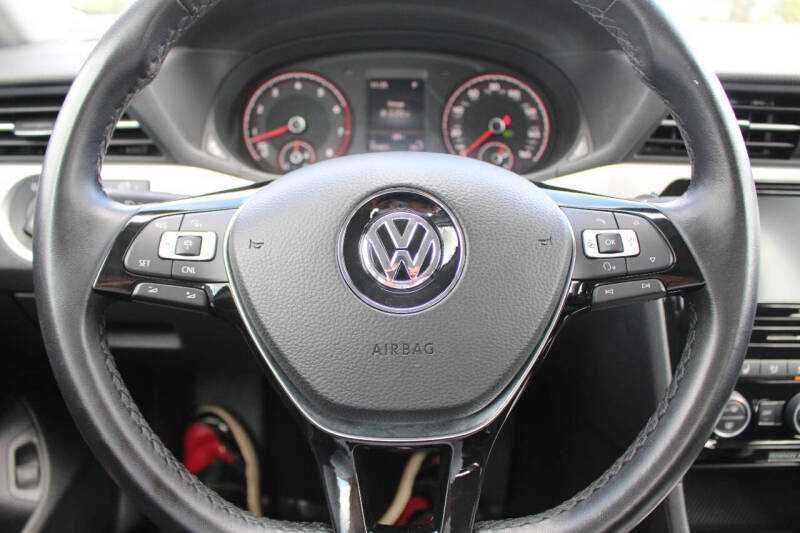 2020 Volkswagen Passat