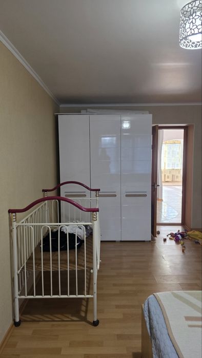 Продаю 3к к-студію в районі Старого ЖД вокзалу