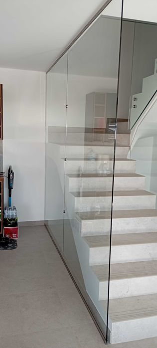 "Crystalclear Limpeza vidros e painéis solares"