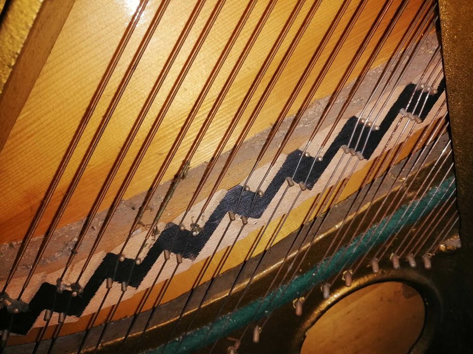 Sprzedam Pilnie Pianino Etyde