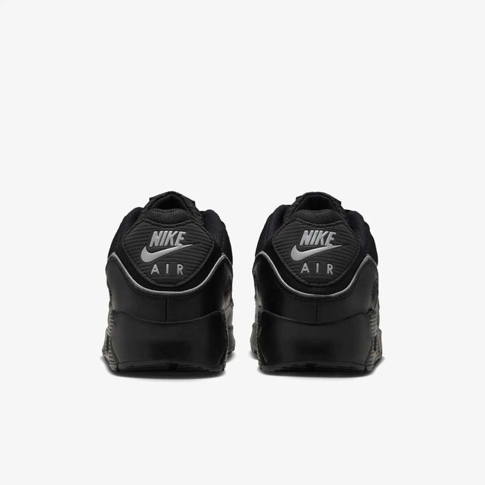 Nike Air Max 90 Premium
Black Reflective HV4517-002