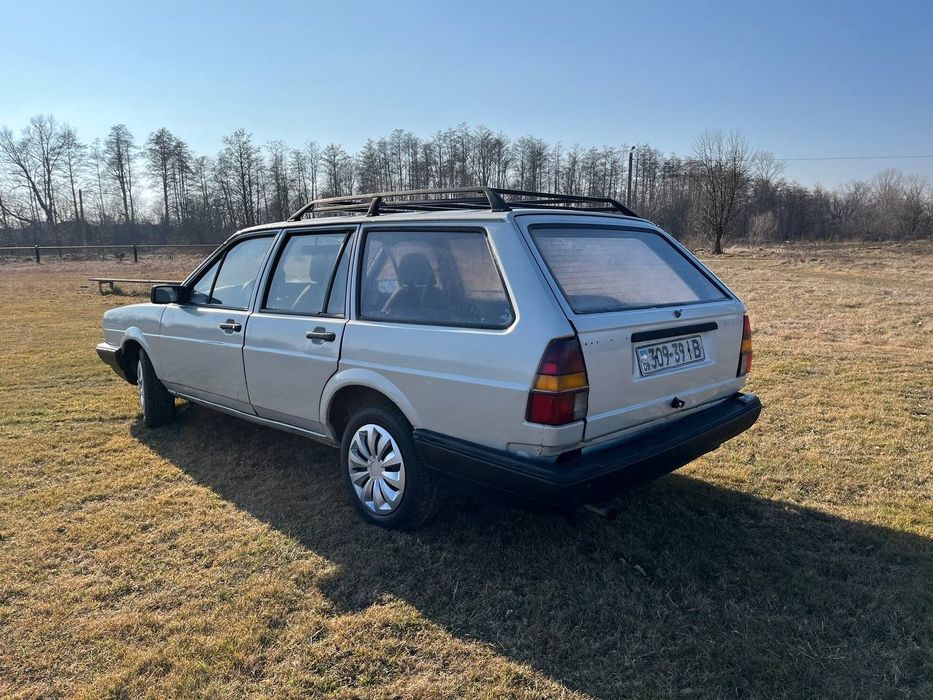 Volkswagen b2  бензин