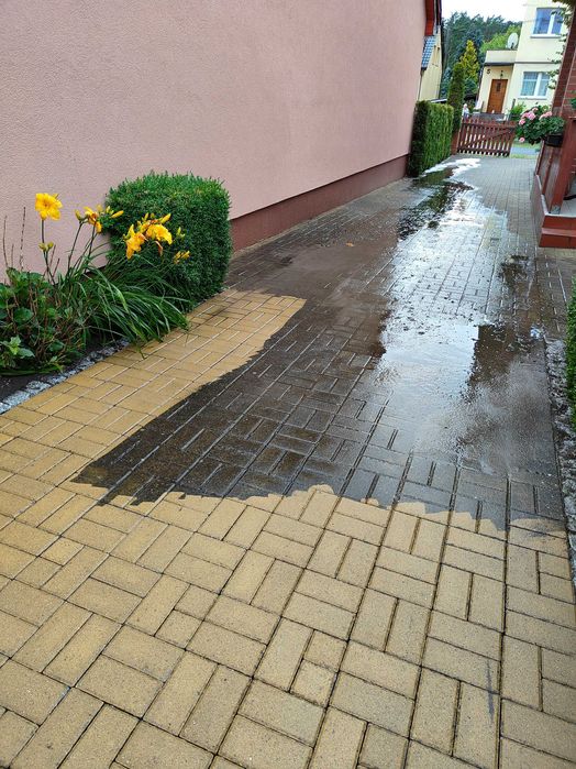 Mycie polbruku i elewacji