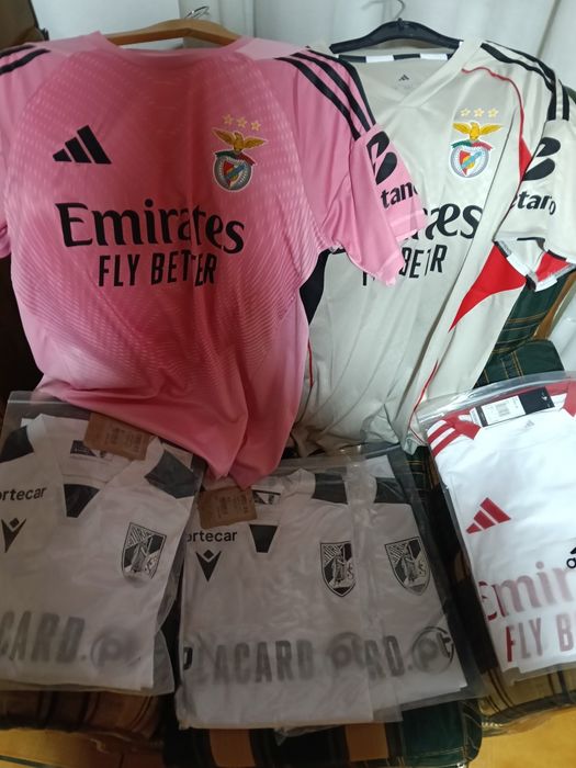Camisola  Benfica vitoria de Guimarães Suiça