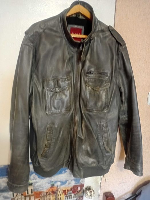 Шкіряна куртка.великий розмір.
