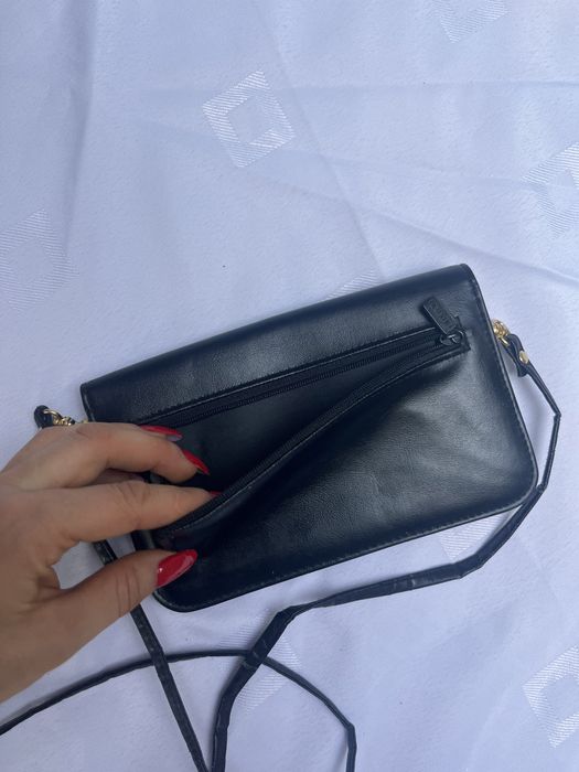 Torebka mała button z lusterkiem w srodku