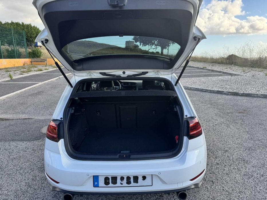 VW Golf 7.5 GTI Performance DSG