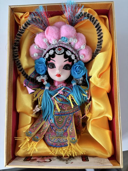 Figurki chińskie, panda, lalka pekińska opera