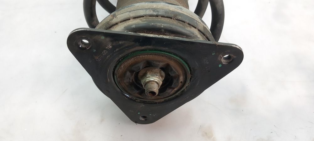 Amortecedor frente direito NISSAN X-Trail (T32)