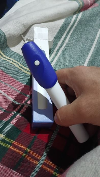 Caneta dravadora de metais em baixo relevo