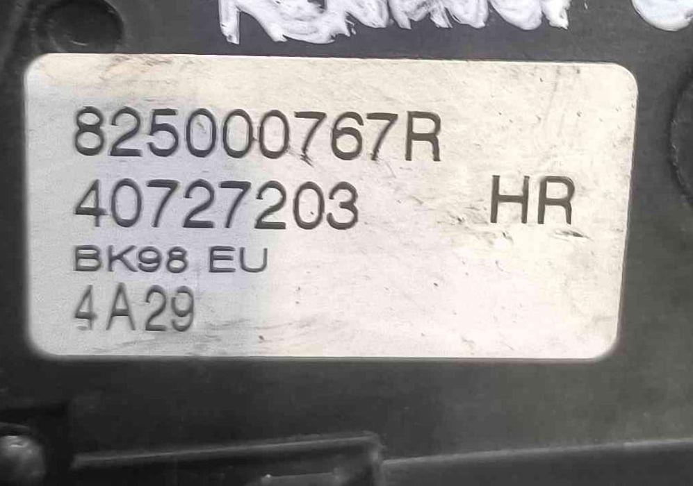 Fechadura / Fecho Porta Trás Direito 825000767R - RENAULT CLIO IV